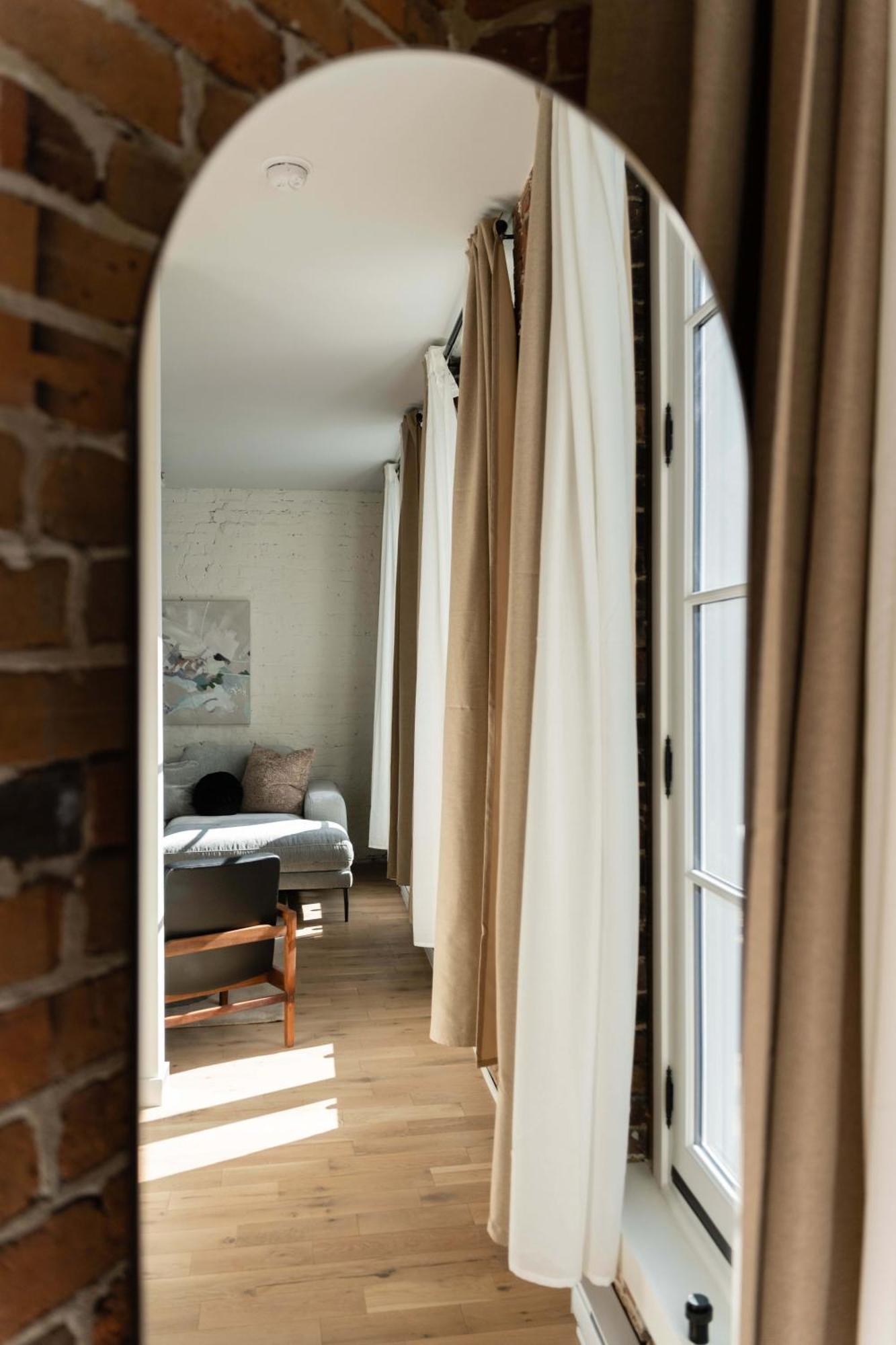 מונטריאול Maison Place Jacques-Cartier By Luxury In Transit מראה חיצוני תמונה